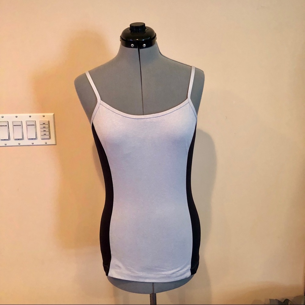 SOLD Under Armour gray black tank athletic SZ S